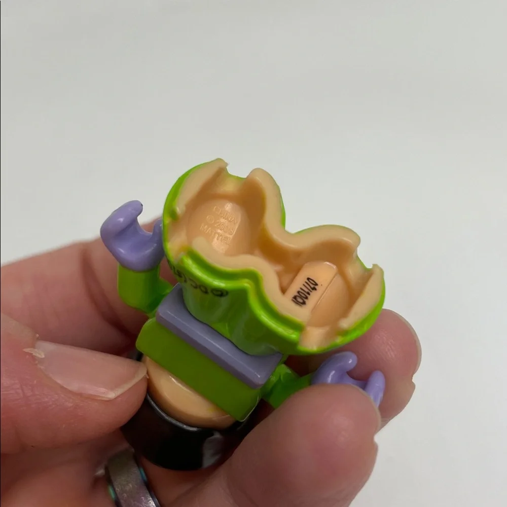 Batman The Riddler 2” Figure - Picture 4 of 4